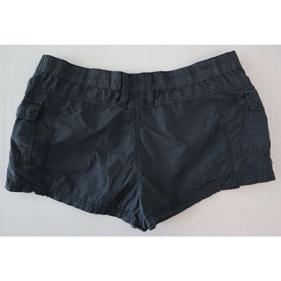 BDG x Urban Outfitters 32054 Women's Sz 32 Navy Blue Y2K Low Rise Cargo Shorts - Picture 2 of 6